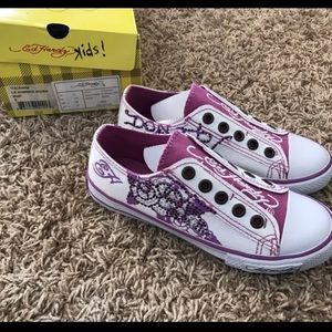 ⭐️NEW Girls Ed Hardy Shoes Sz 3